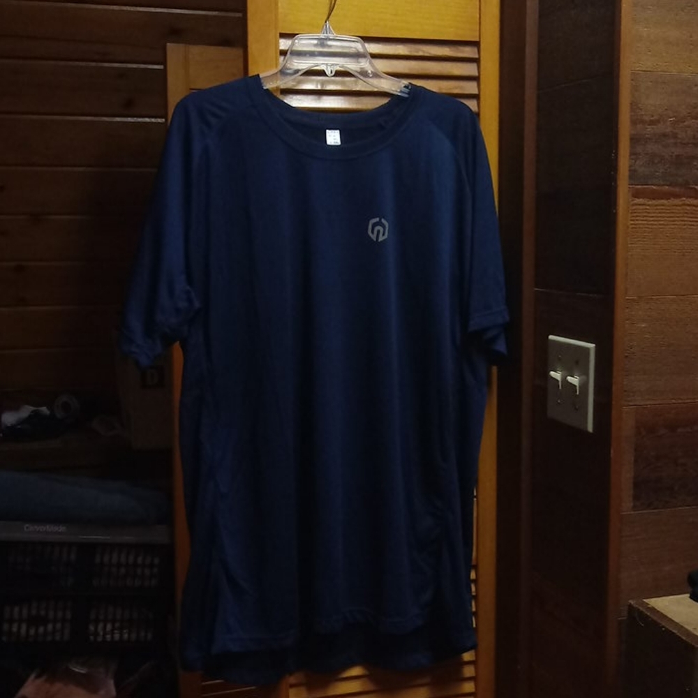 Men's T-shirt armor